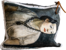 Load image into Gallery viewer, ISABELLE Clutch