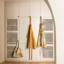 Load image into Gallery viewer, Mini Moana Floral Multi Apron
