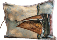 Load image into Gallery viewer, TWO SAILS Clutch
